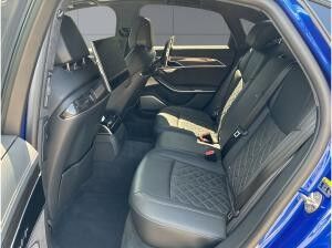 Audi A8 60 TFSI e quattro 340(462) kW(PS) tiptronic