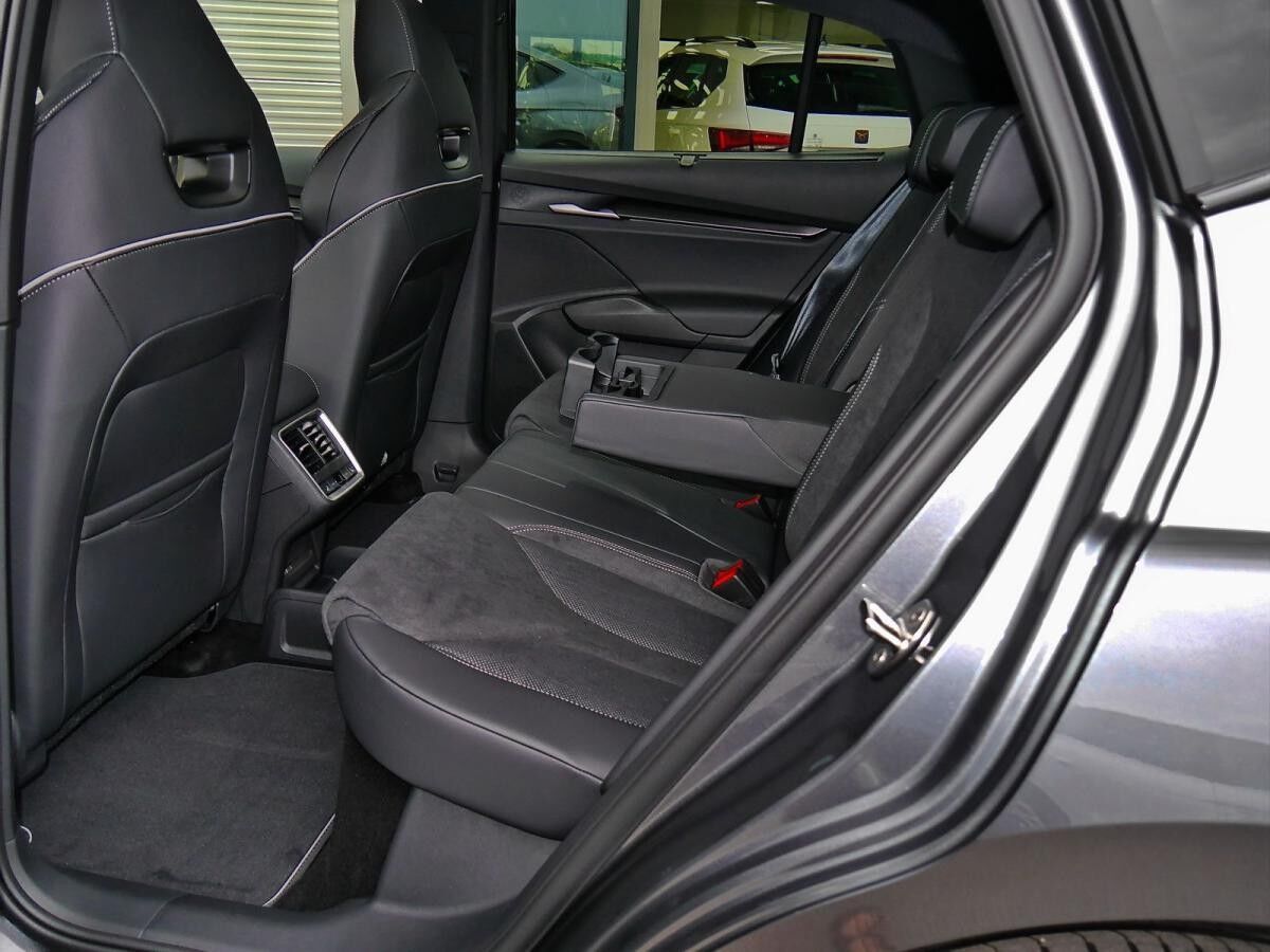 Skoda ENYAQ Coupé "85x Sportline" 82kWh 285PS 4x4 Maxx-Paket *SOFORT VERFÜGBAR*