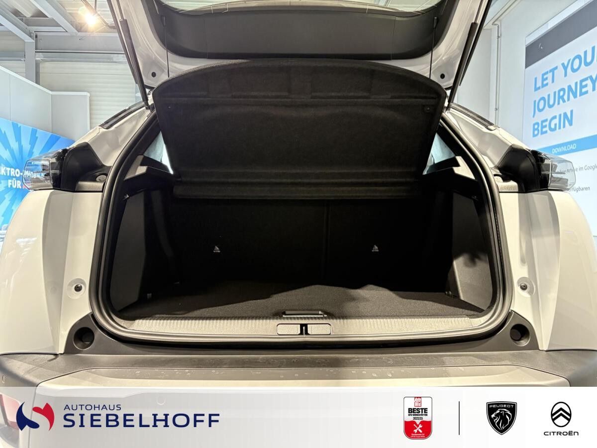 Peugeot 2008 GT HYBRID 145 e-DSC6