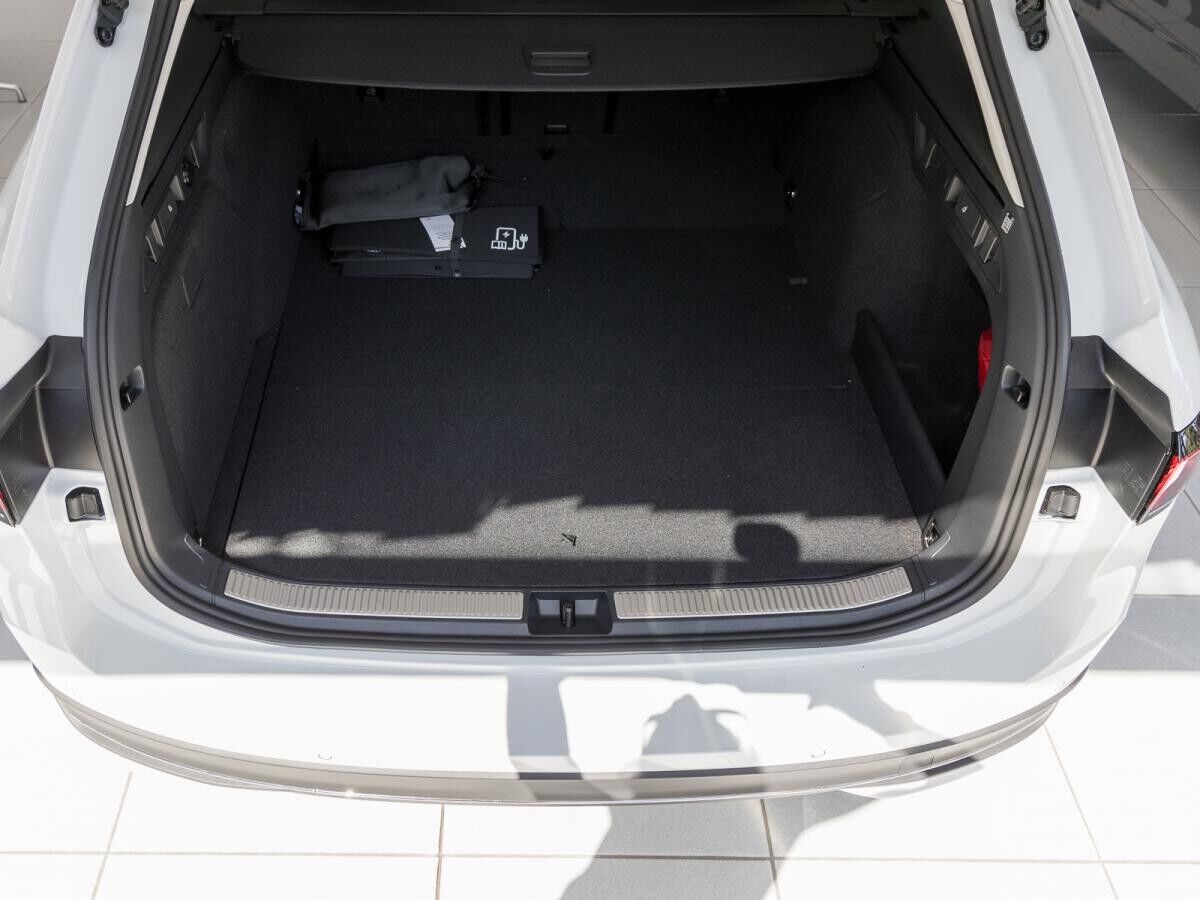 Volkswagen Passat Variant eHybrid [Head-up-Display][Massagesitz] *Sofort Verfügbar*