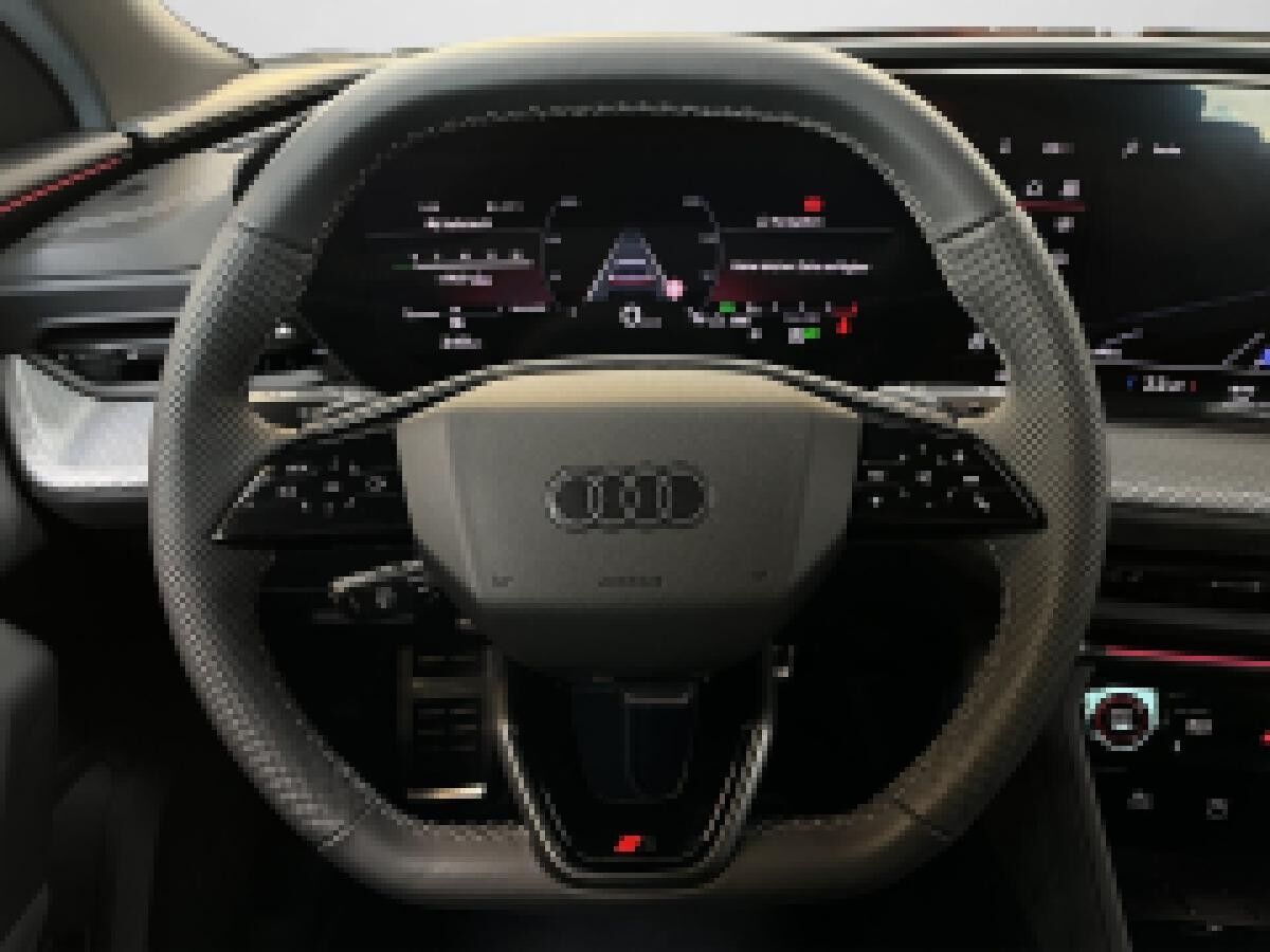 Audi Q5 Edition One, Tech Plus, Assistenzsysteme, Matrix LED