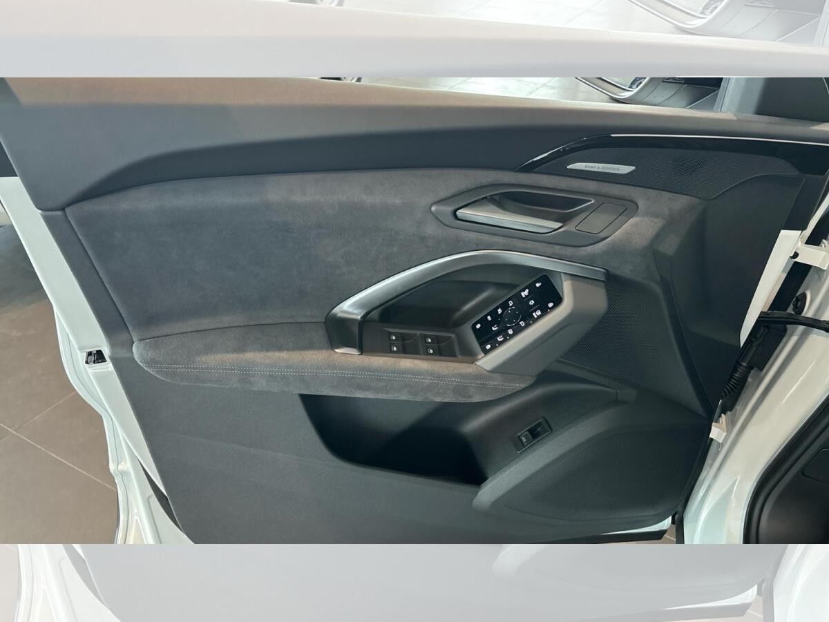 Audi SQ5 SUV TFSI Matrix-LED Panorama Navi Memory