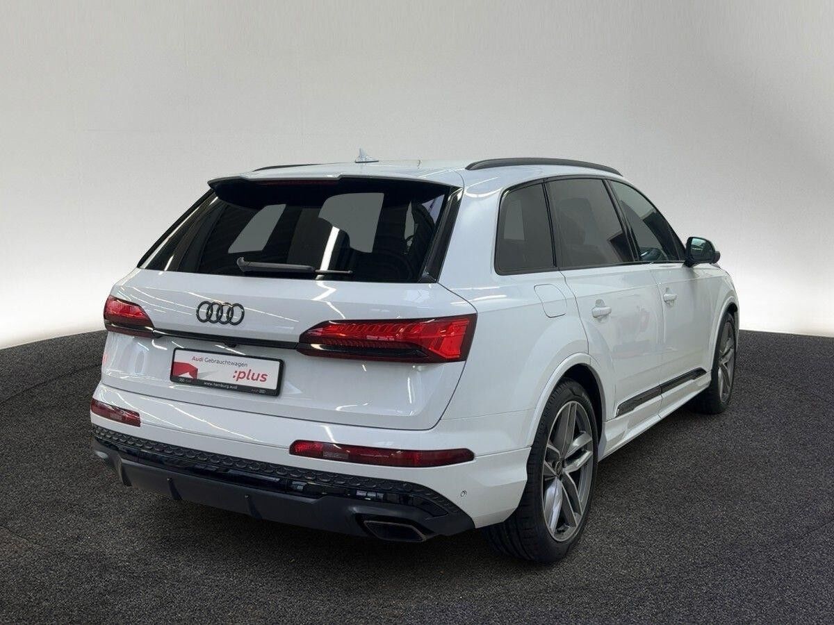 Audi Q7 55 TFSI e S line quattro tiptronic AHK Luftfed. Matrix