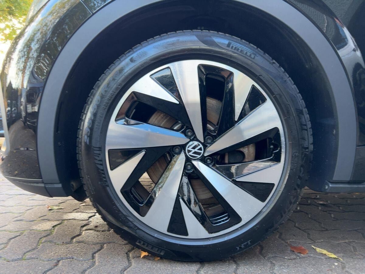 Volkswagen ID.5 Pro Performance WÄRMEPUMPE/AHK/NAVI/ACC