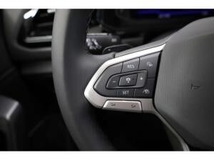 Volkswagen T-Roc Style 2.0 TDI DSG 8-fach AHK Navi 19" *BLACK DEAL*