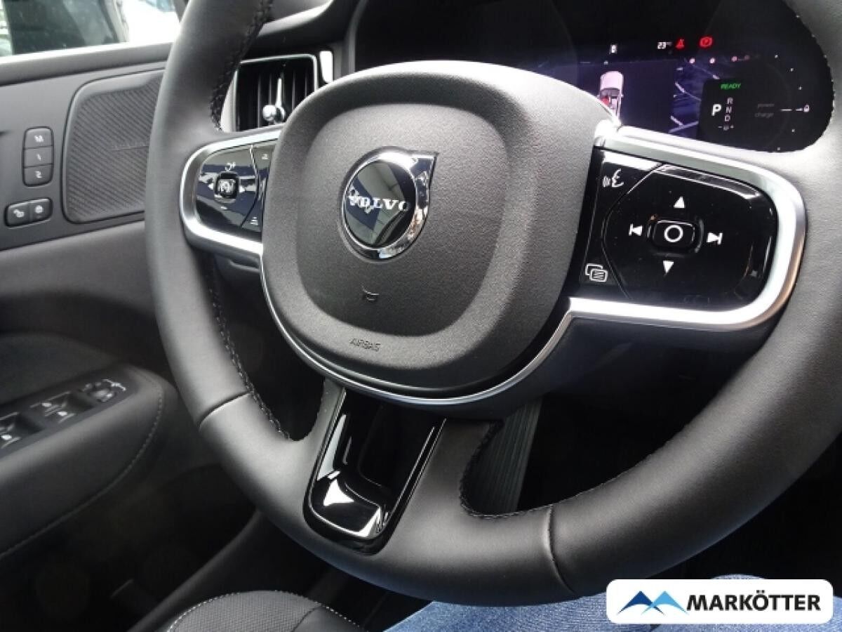 Volvo XC60 T6 Plus Black Edition Recharge/360°CAM/SHZ/