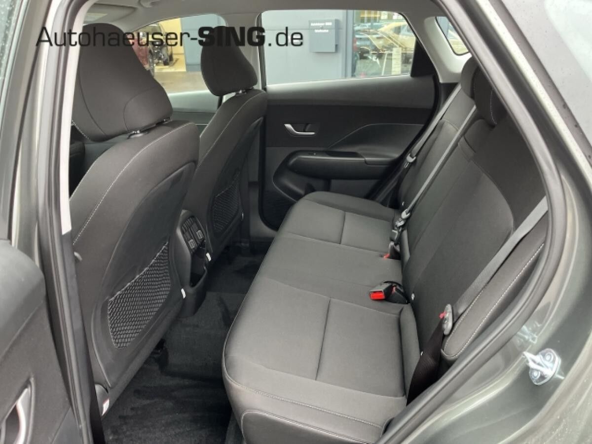 Hyundai KONA Keyless Fernlichtassi. LED LHZ SHZ Kam PDC