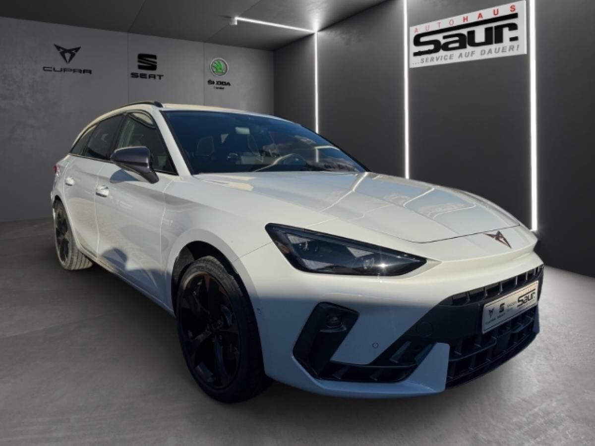 Cupra Leon Sportstourer 2.0 TSI 4Drive DSG MATRIX LED PANORAMA NAVI