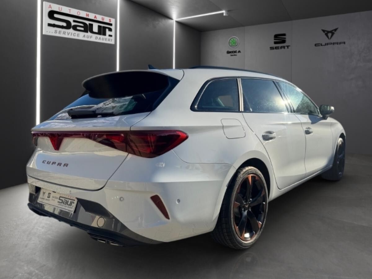 Cupra Leon Sportstourer 2.0 TSI 4Drive DSG MATRIX LED PANORAMA NAVI