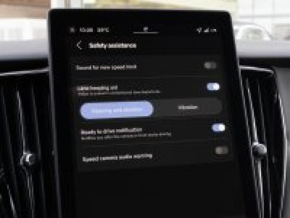 Volvo XC60 T6 Plus Black Edition