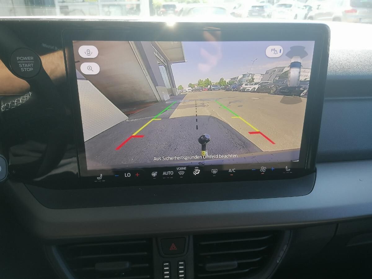 Ford Transit Courier Trend *AHK*SHZ*PDC*Kamera