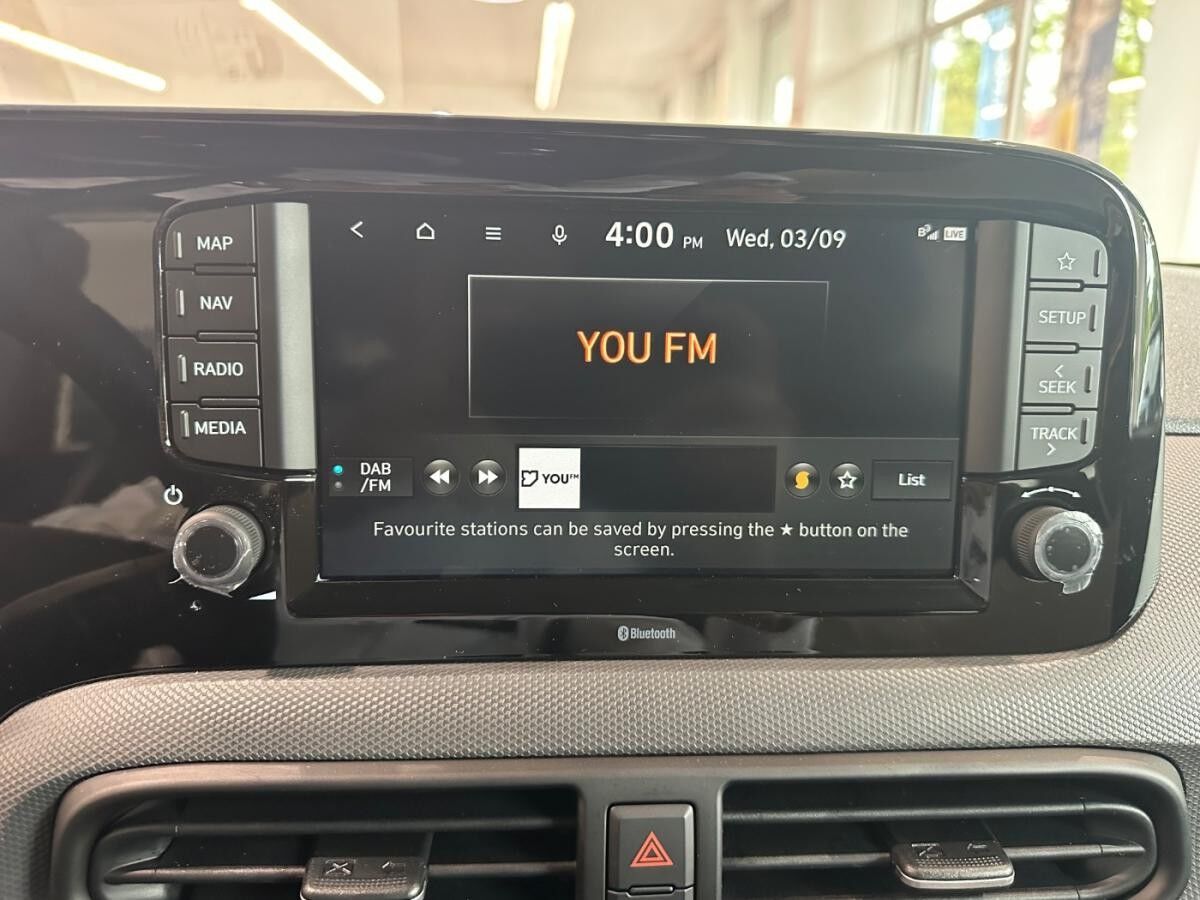 Hyundai i10 1.0 Trend, Navi, SHZ Inspektionspaket BigDeal