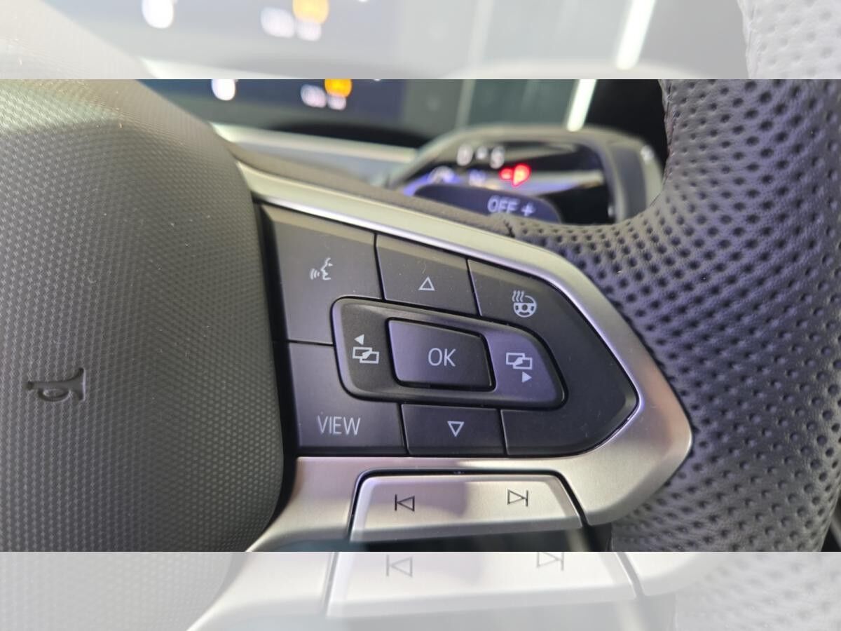 Volkswagen Passat R-Line 2,0 l TDI SCR 110 kW (150 PS) 7-Gang-Doppelkupplungsgetriebe DSG