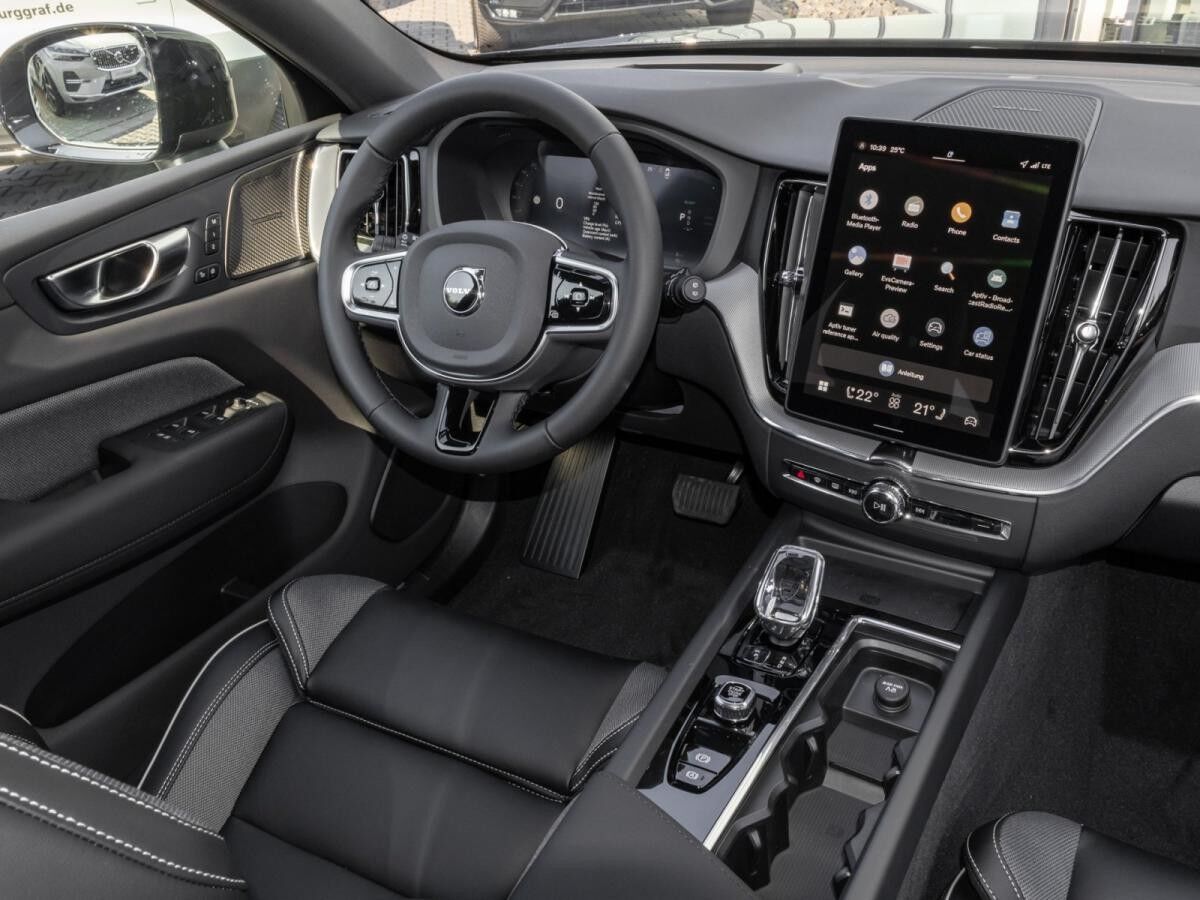 Volvo XC60 T6 Black Edition Plus