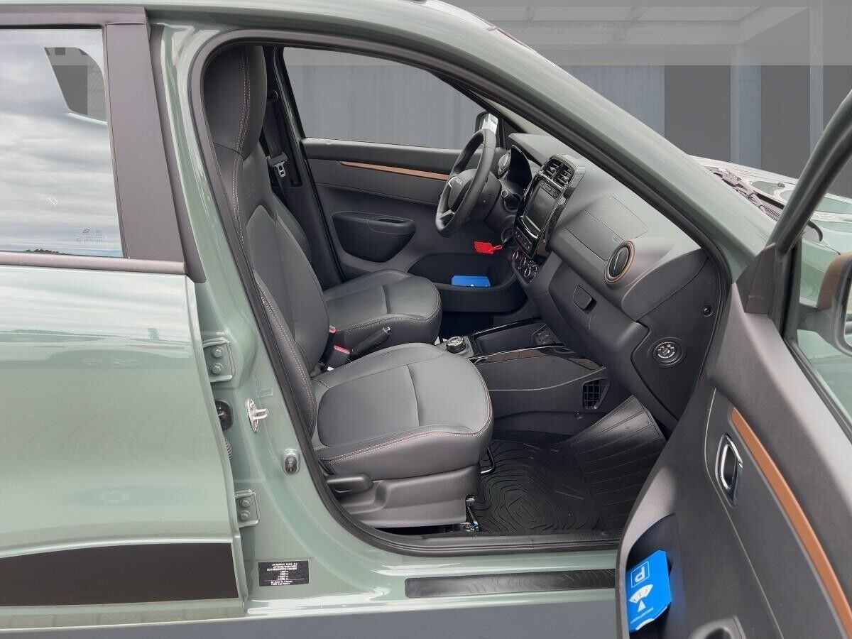 Dacia Spring Electric 65 Extreme Leder Kamera, CSS Schnellladung - VERSCHIEDENE FARBEN