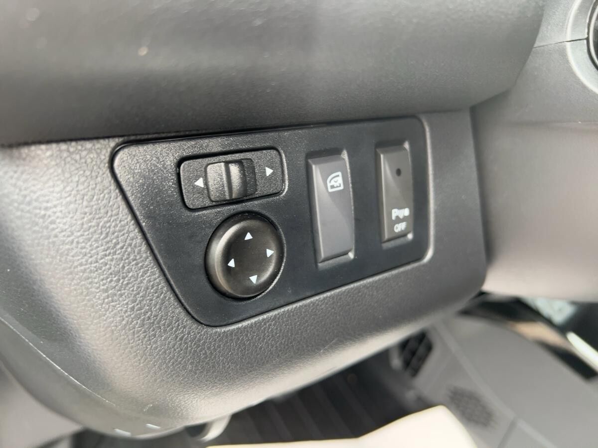 Dacia Spring Electric 65 Extreme Leder Kamera, CSS Schnellladung - VERSCHIEDENE FARBEN