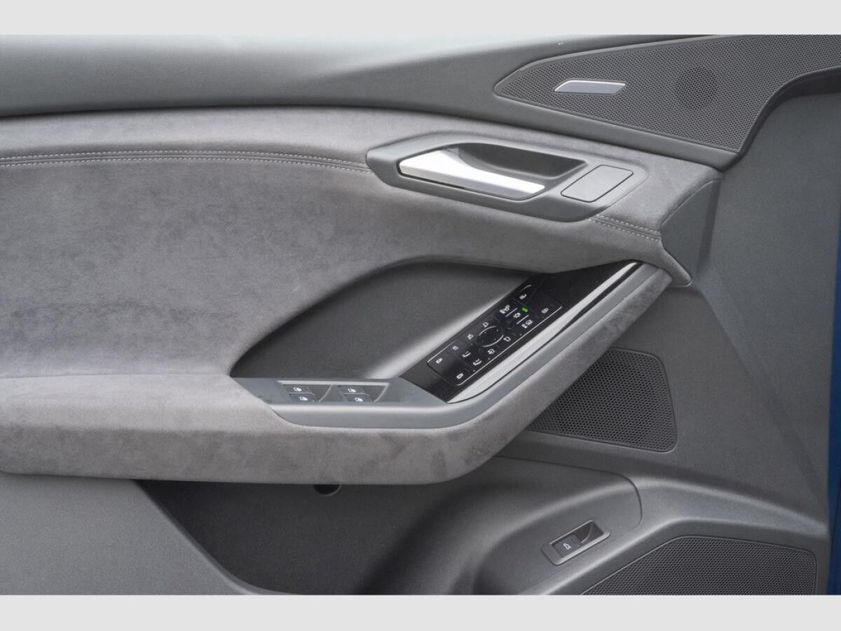 Audi SQ6 e-tron S-Sitze+/Rauten/HuD/AHK/360°/OLED/21Z