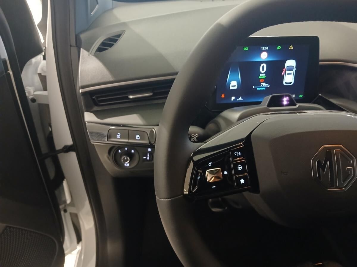 MG MG3 3 Luxury Voll-Hybrid 360 SpurH LED KlimaA PDC