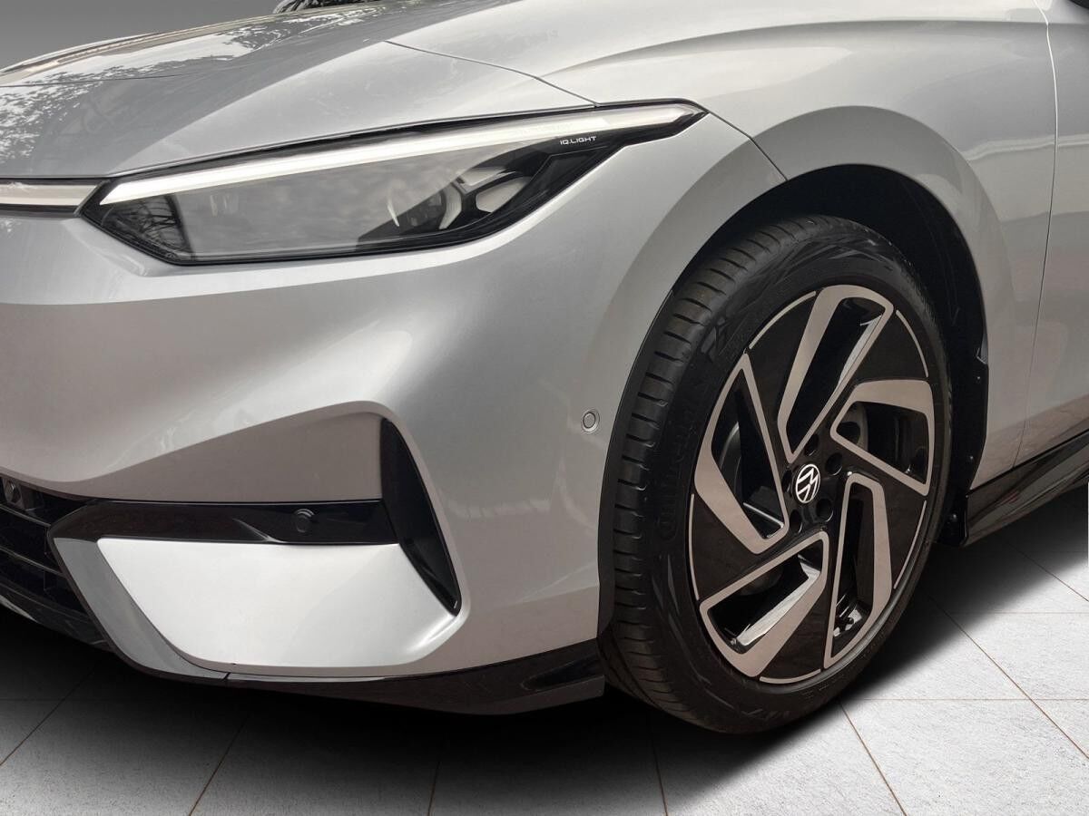 Volkswagen ID.7 Tourer Pro DSG Navi Klima AHK Kameras