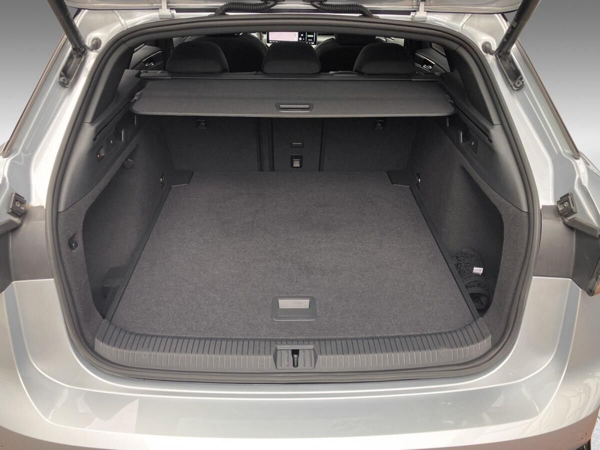 Volkswagen ID.7 Tourer Pro DSG Navi Klima AHK Kameras