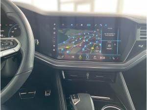 Volkswagen Touareg R-Line 4MO*NAV*AHK*Niveau*ACC*Dynaudio* Volkswagen Touareg R-Line 4MO*NAV*AHK*Niveau*ACC*Dynaudio*