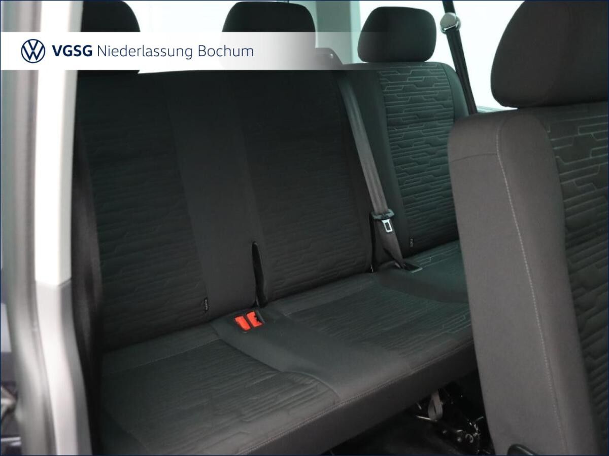 Volkswagen T6.1 Caravelle Comfortline AHK Sitzhzg. Navi ACC