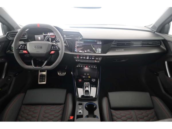 Audi RS3 Sportback TFSI quattro LP: 86.402,- /Head-up/RS-Sportabgasanlage/280 km/h