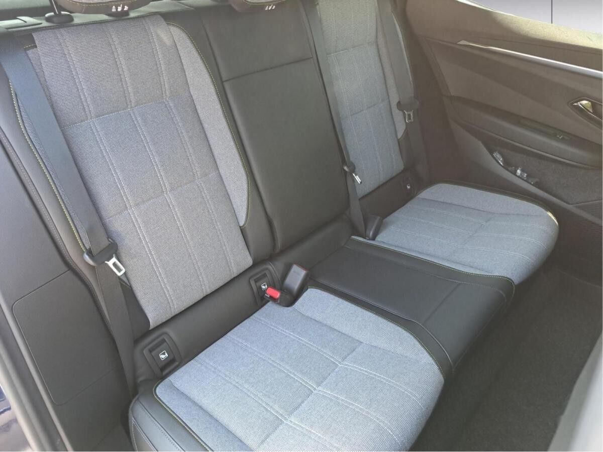 Renault Megane E-Tech E-Tech Techno 220 Comfort Range