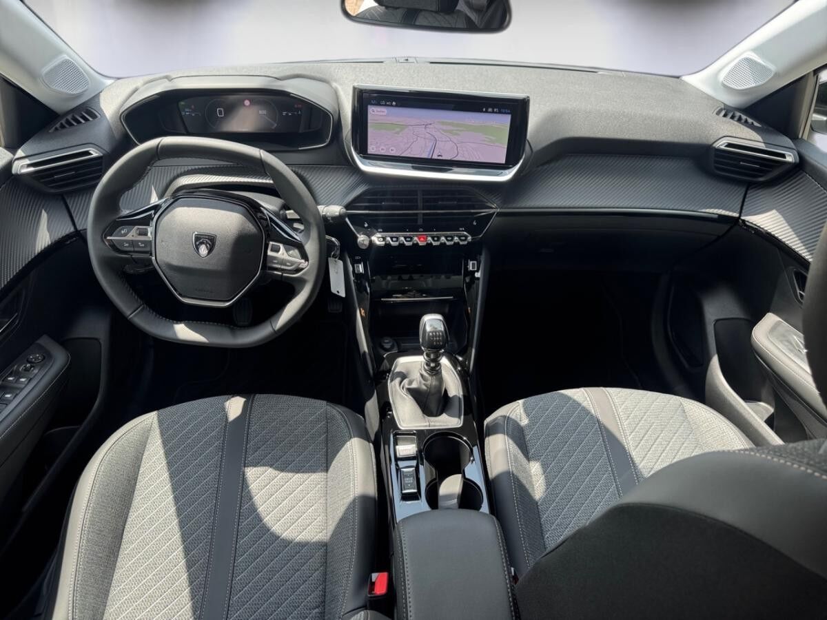 Peugeot 208 ALLURE PureTech 100 LED Klima Einparkhilfe