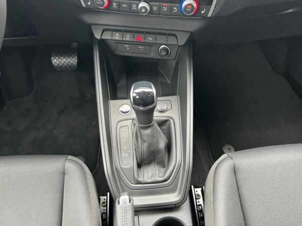 Audi A1 Sportback❗S-tronic❗Assistenzp❗ SHZ❗LED❗SOFORT Verfügbar❗