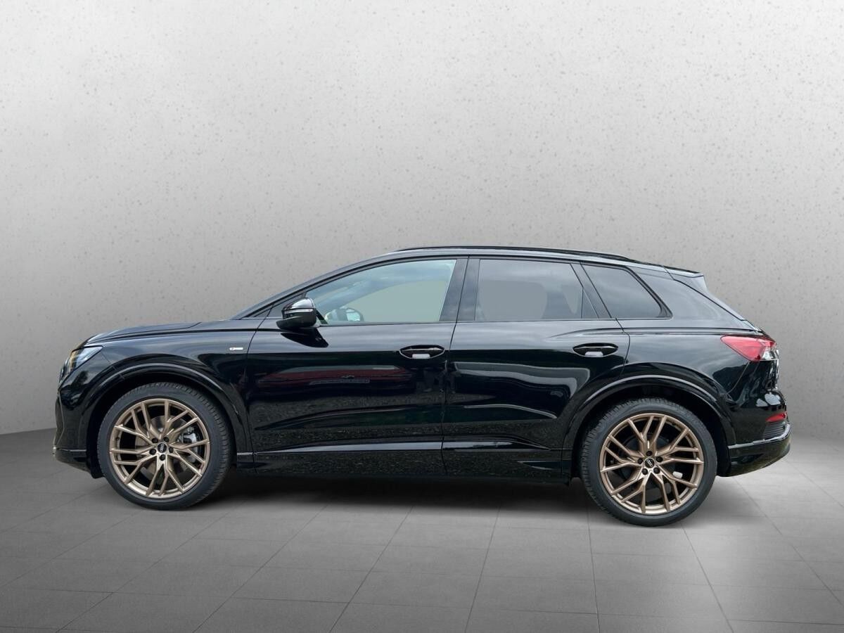 Audi Q4 e-tron 45 quattro S Line Matrix HUD AHK uvm