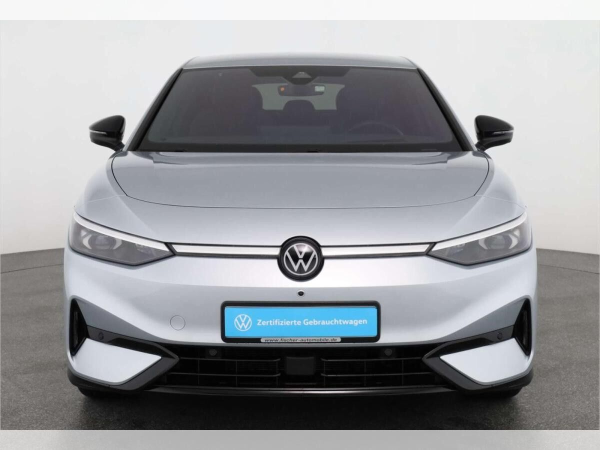 Volkswagen ID.7 Pro 77 kWh AHK, WP, Anschlussgarantie