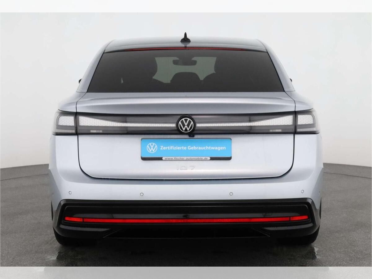 Volkswagen ID.7 Pro 77 kWh AHK, WP, Anschlussgarantie