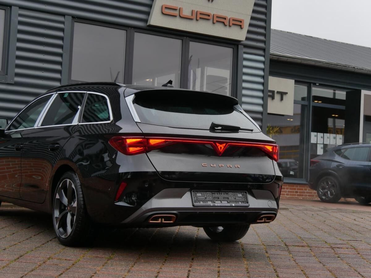 Cupra Leon Cupra Leon ST 1.5 e-Hybrid 150 kW DSG|Matrix|AHK ⚡Gewerbeleasing⚡