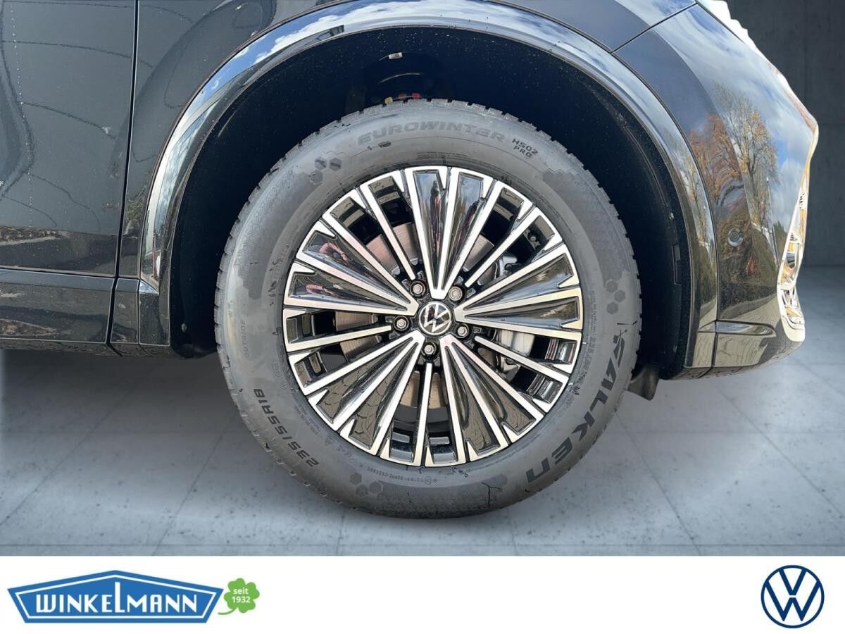 Volkswagen Tiguan 4Motion R-Line  MATRIX STANDHZG PANO AHK *SOFORT VERFÜGBAR*