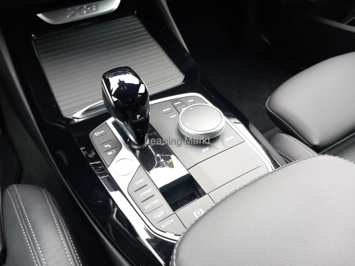 BMW X3 xDrive30e M Sportpaket Innovationspaket Leder