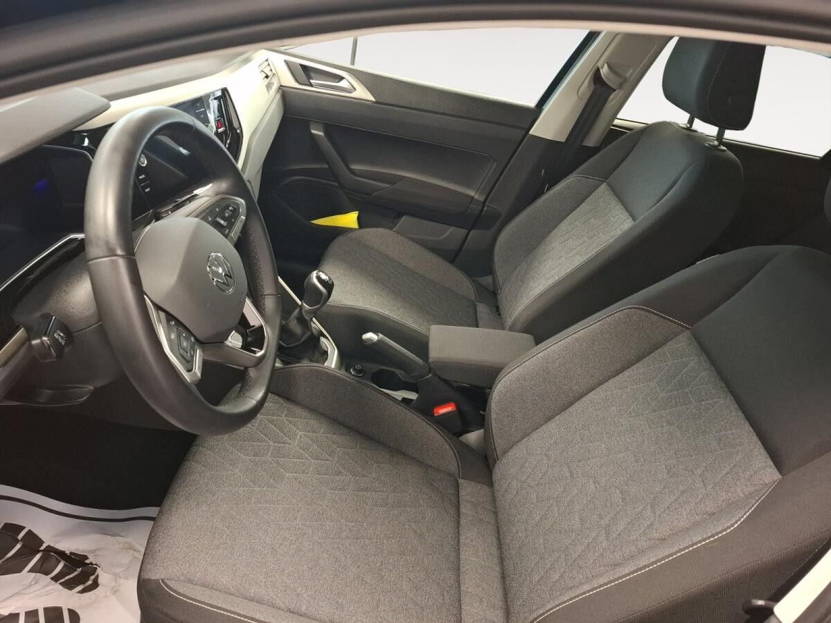 Volkswagen Polo VI 1.0 TSI Move Matrix Navi RFK SHZ