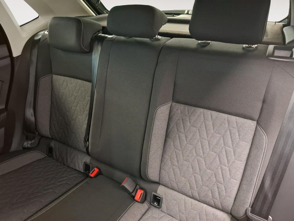 Volkswagen Polo VI 1.0 TSI Move Matrix Navi RFK SHZ