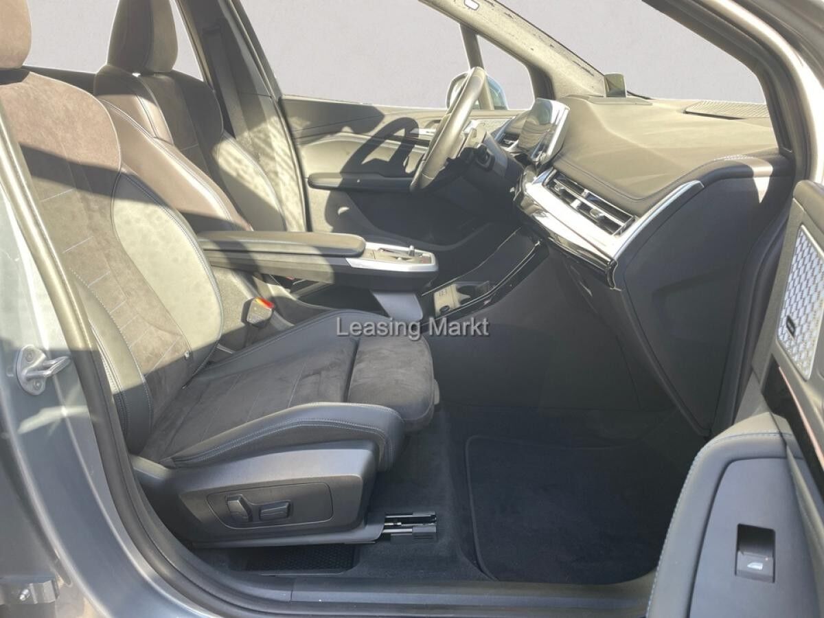 BMW 230 223i xDrive Active Tourer / NP= 62.,- / AHK /