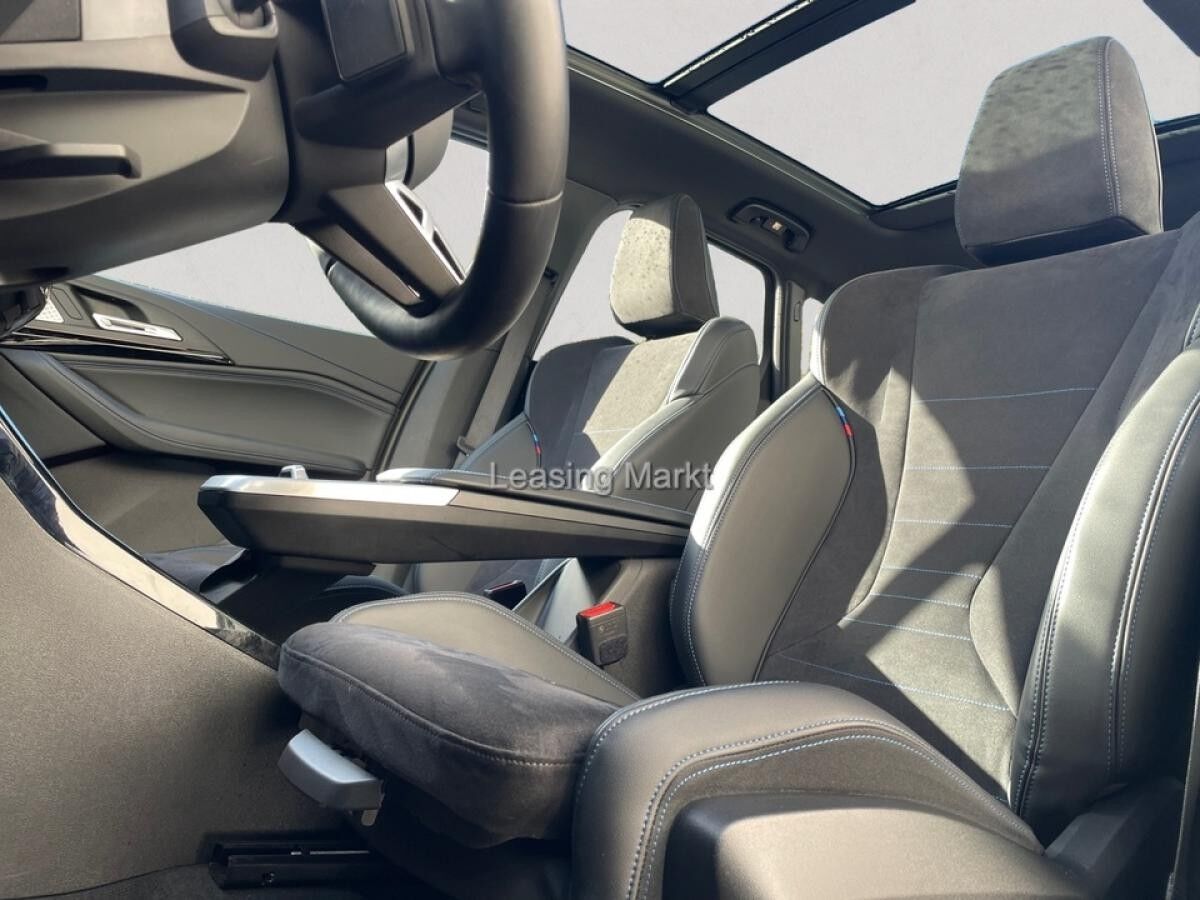 BMW 230 223i xDrive Active Tourer / NP= 62.,- / AHK /