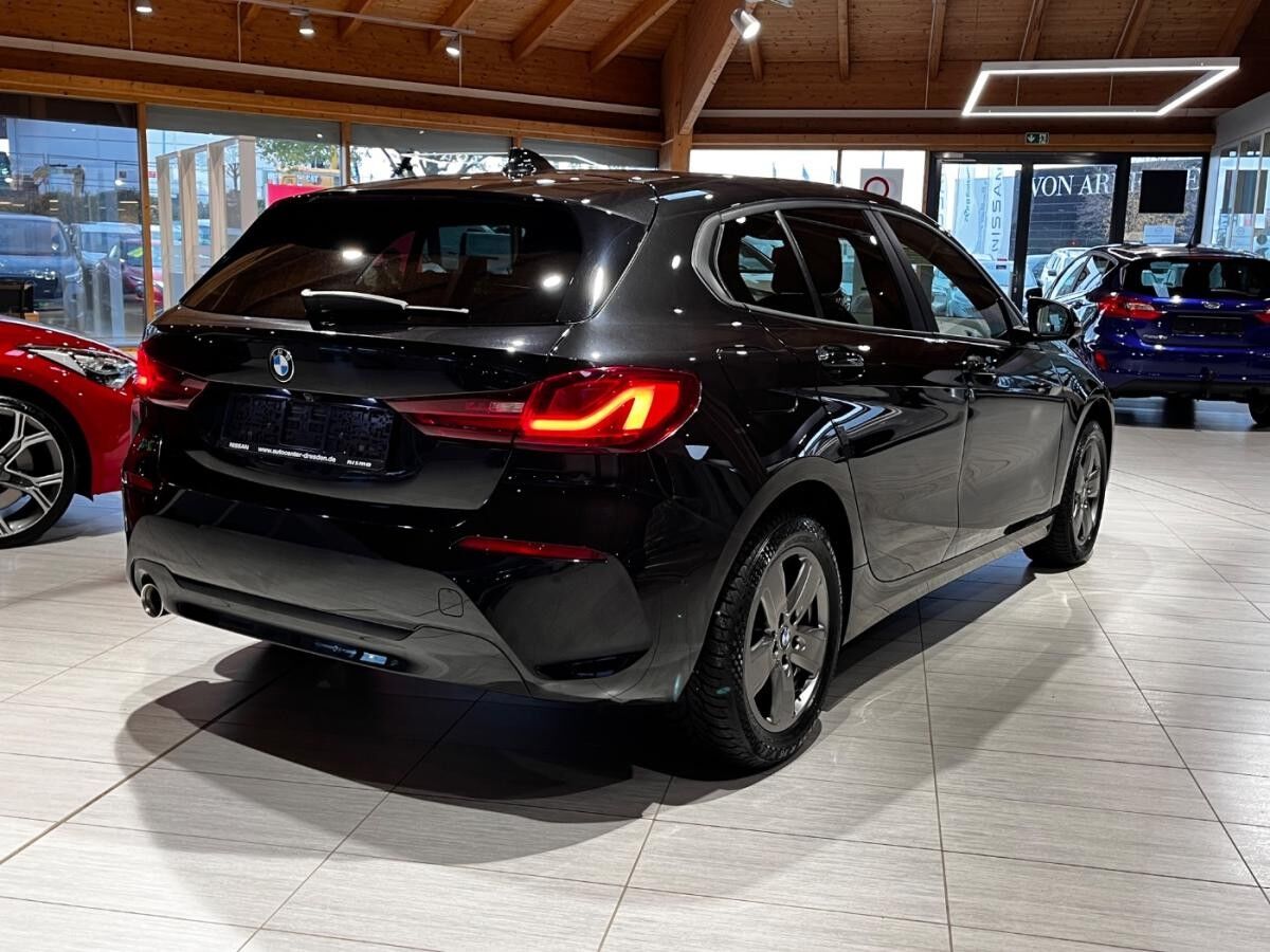 BMW 118 ACC+LED+SHZ+Navi+Kam