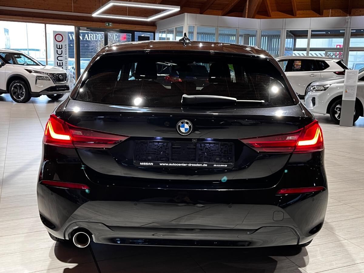 BMW 118 ACC+LED+SHZ+Navi+Kam