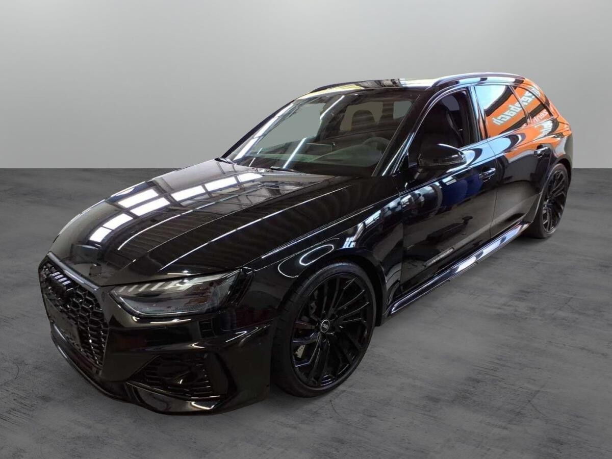 Audi RS4 RS 4 Avant quattro / Pano, Matrix, Vmax280, B&O