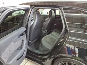 Audi RS4 RS 4 Avant quattro / Pano, Matrix, Vmax280, B&O