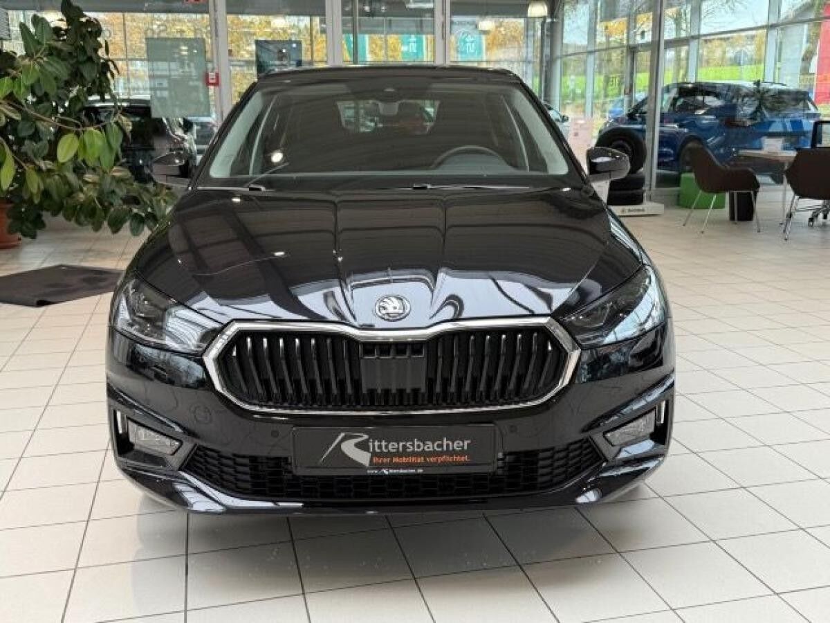 Skoda Fabia Tour 1,0 TSI 6-Gang-Schaltgetriebe Sofort Verfügbar