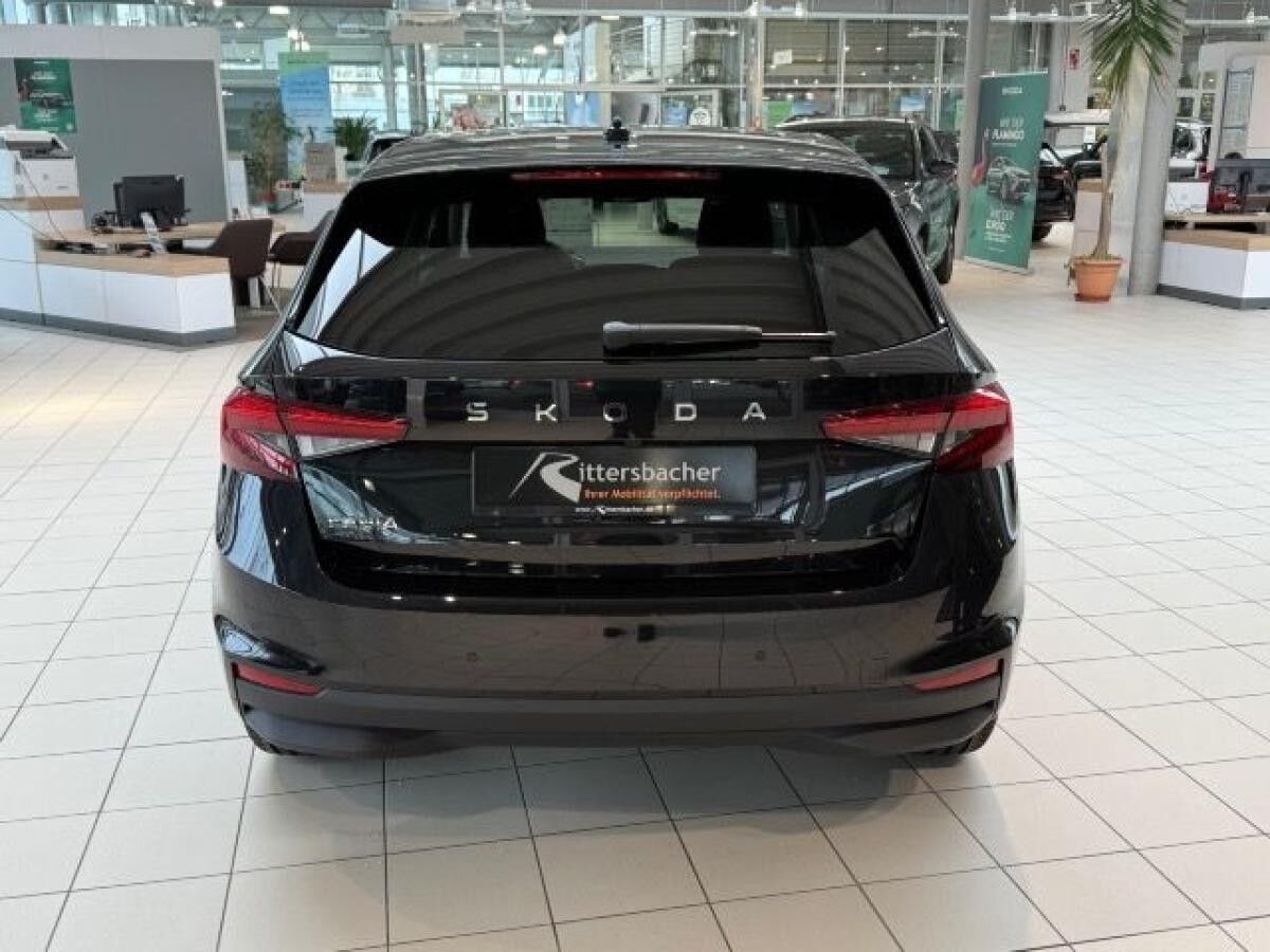 Skoda Fabia Tour 1,0 TSI 6-Gang-Schaltgetriebe Sofort Verfügbar