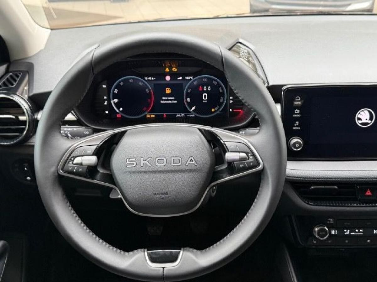 Skoda Fabia Tour 1,0 TSI 6-Gang-Schaltgetriebe Sofort Verfügbar