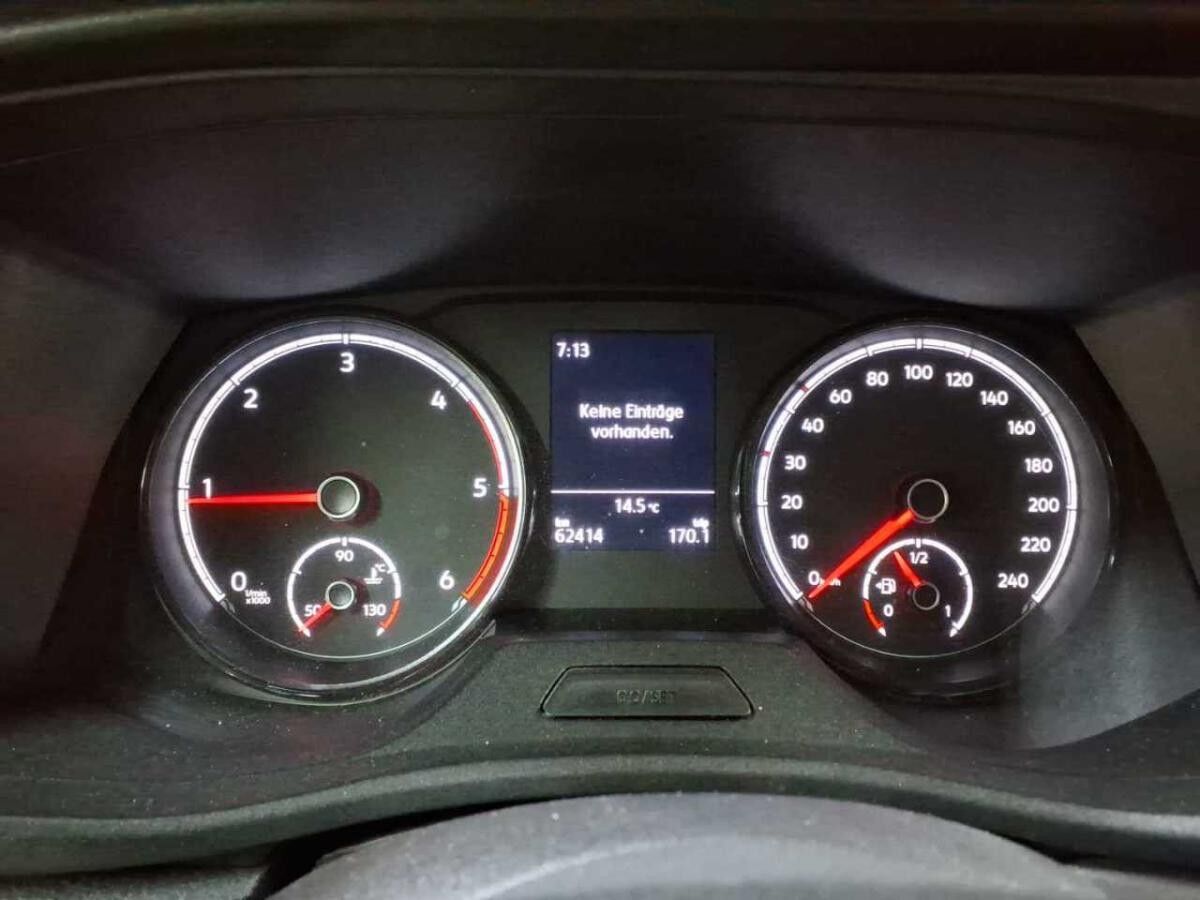 Volkswagen T6.1 Caravelle / 8-Sitze, Climatronic, AHK, PDC