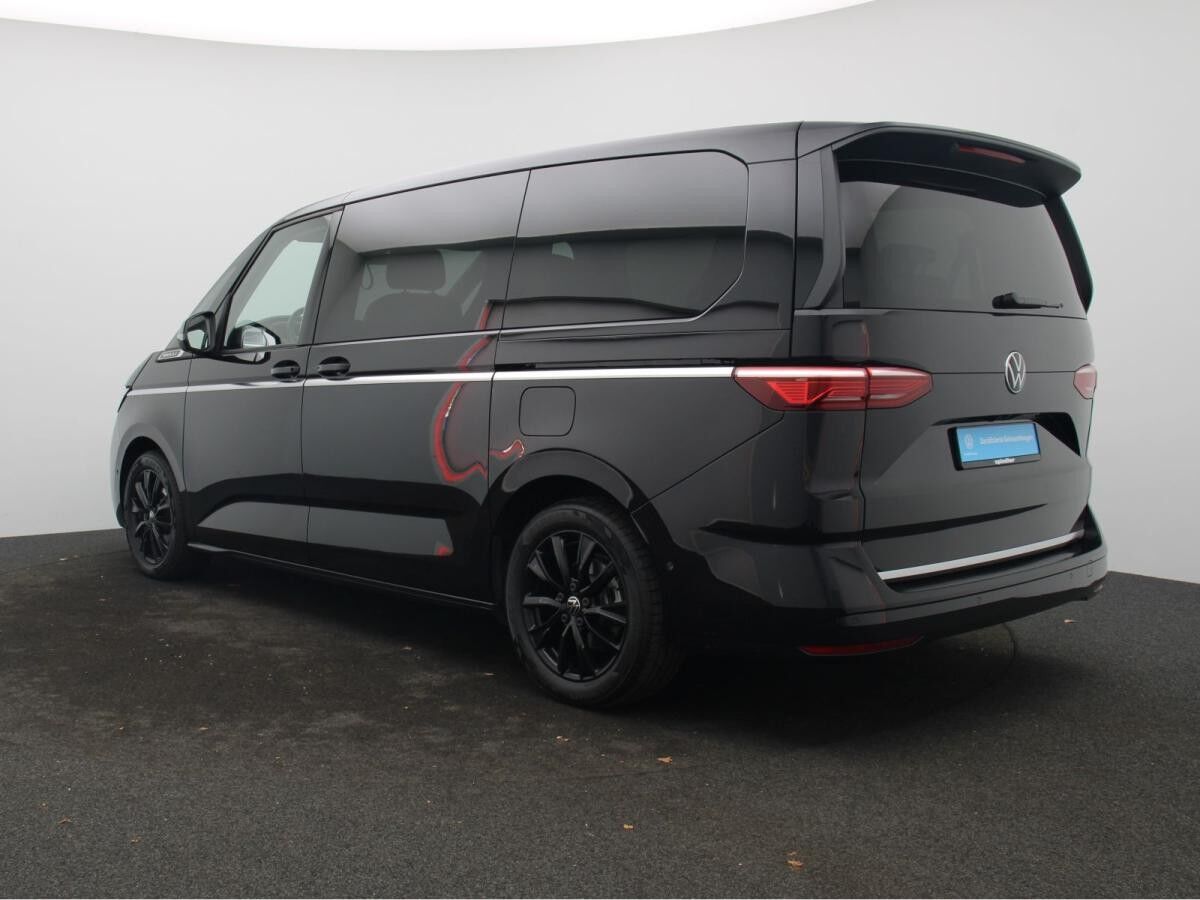 Volkswagen Multivan Style lang DSG / Pano, Matrix, Standh