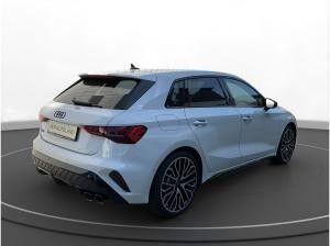 Audi S3 Sportback 2.0 TFSI quattro S tronic MMI NAVI+
